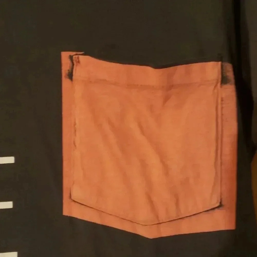 AMBSN SIZE SMALL. "I LOVE BAD BEACHES " - Picture 2 of 4